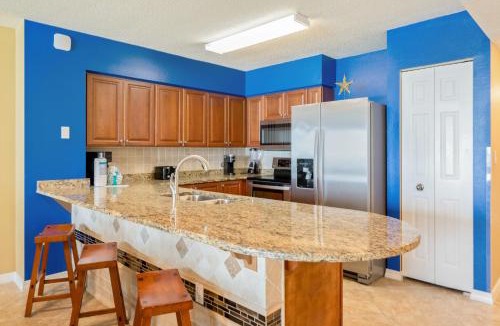 Fort Walton Beach Apartment | Island Princess 615