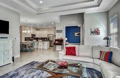 Naples Villa | Isles of Collier, Pickleball, Tennis, Pool, Hike