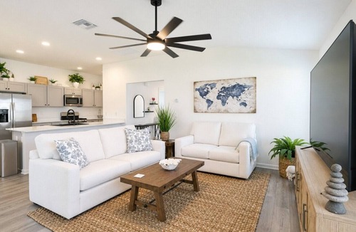 Sumter County House | Jessica`s Eastport Retreat (LaGrange)