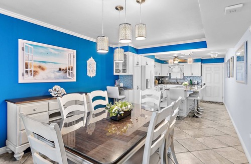 Holiday Isle Condo | Jetty view at Jetty East! Enjoy one free beach chair set up and umbrella each da