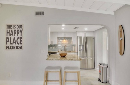 Redington Beach House | JLI Coastal Retreat - Five Star Gem by the Sea!