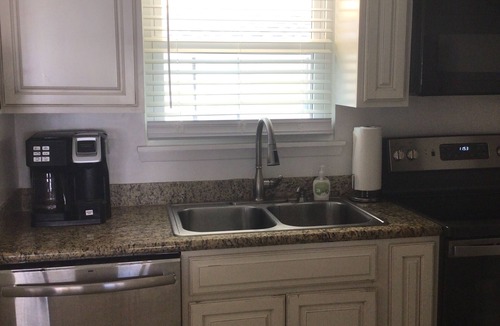 Holiday Isle Condo | July 11-18 special! 5 MINUTE walk to our private beach!