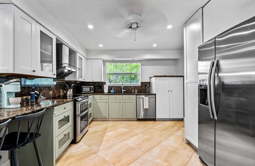 Boynton Beach House | July/Aug Deal! 4BR Heated Pool, Close to Delray