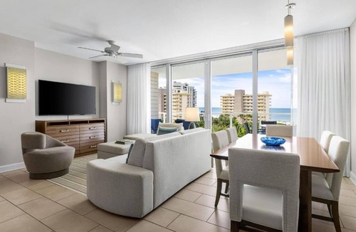 Marco Island Resort | Jun 19-26 Marriott's Crystal Shores 2BR 2BA 4BD Villa, Balcony