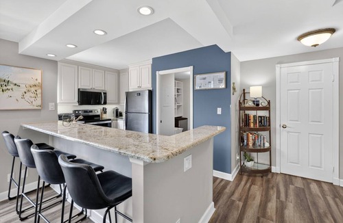 Jupiter Condo | Jupiter Beach Resort Sleeps 6 Heated Pool