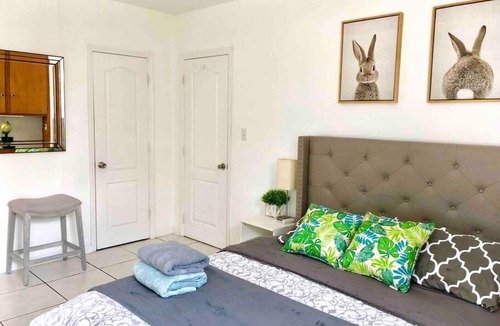 Mid Beach Apartment | JUST 1 BLOCK FROM THE BEACH!