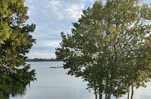 Tavares Condo | Kalua Lake Loft ! 1 Bedroom - 1.5 Bath Overlooking Lake Dora