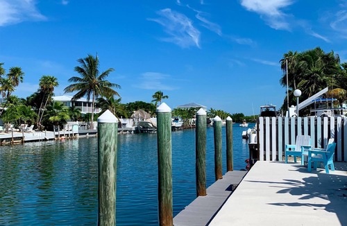 Key Colony Beach House | KCB-access Private Cabana Club, Dock on Canal, PET Friendly, Pickle ball courts