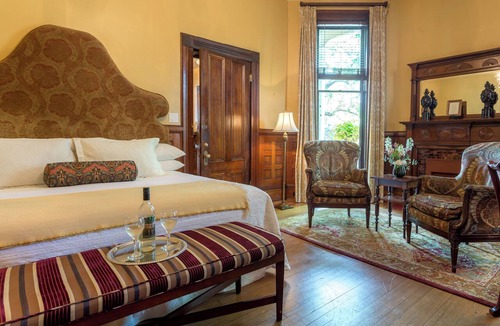 Historic District - North Bed & Breakfast | Kehoe House, Historic Inns of Savannah