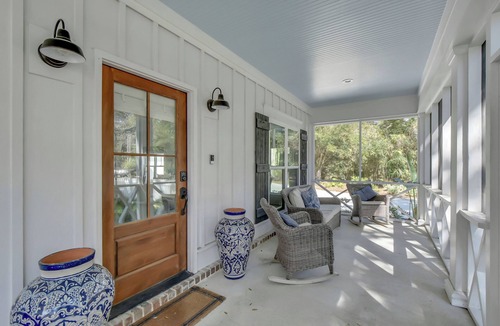 Saint Simons Island House | Kelsall Cottage, Gorgeous Home Perfect for Entertaining and Coastal Living with private back yard, p