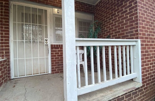Macon Apartment | KnightPlace - The Michael - 2BD/1BA Apartment in Duplex - Near Mercer University