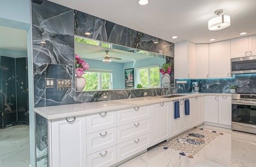 Fort Myers House | Kokomo Del Sol. Experience the best of the Florida Lifestyle