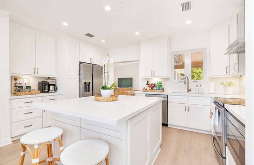Southside House | La Luna Oasis - Holiday Home West Palm