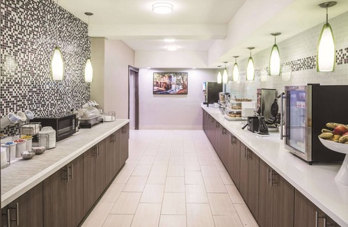 Milledgeville Hotel | La Quinta Inn & Suites by Wyndham Milledgeville