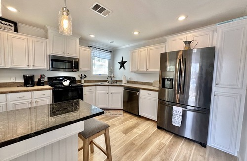 Laguna Beach Estates House | Laguna Beach ~Dog Friendly! Short Walk to Beach! ~ Summer Specials!