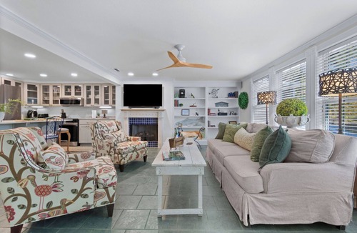 Cordele House | Lake Blackshear water views -Relax, Fish, Recharge
