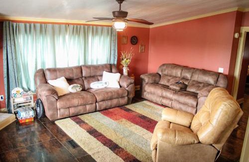 Sneads House | Lake Seminole Retreat with Boat Slip
