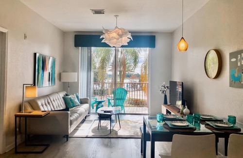 Florida Central Atlantic Coast Apartment | Lake View Treasure in Orlando