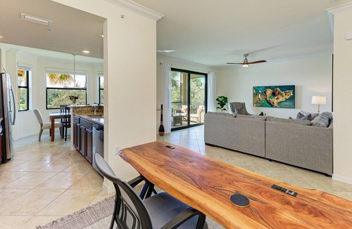 Lakewood Ranch Condo | Lake Views | Over The Top Golf |