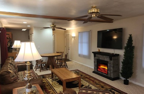 Angola Cabin | Lakefront 2 Bedroom with Hot Tub - Kayaks, Bikes, Campfire, Peaceful, 10 Acres!