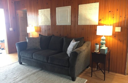 Higgins Lake Cabin | Lakefront Cabin on Higgins Lake. Only steps from the water! boat buoy available