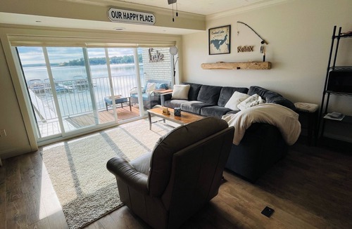 Conway Condo | Lakefront Crooked Lake Condo - 2BR & 2BA - Petoskey, MI
