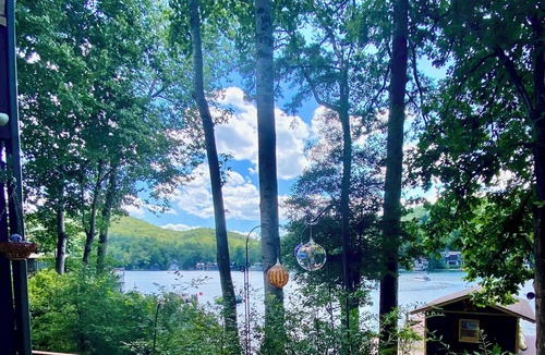 Wiley House | LAKEFRONT easy access private dock! Read our reviews to see what makes us all 5⭐️