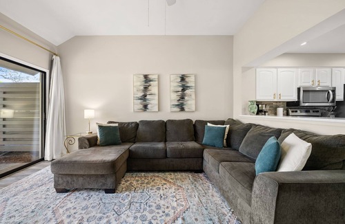Sandestin House | Lakefront ~ Patio ~ Golf Cart ~ Community Pool