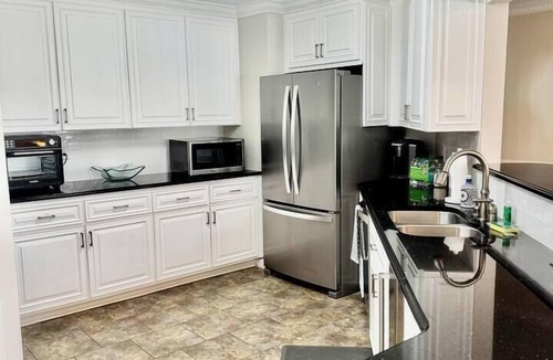 Milledgeville House | Lakefront Retreat with Pool and Room For Everyone!