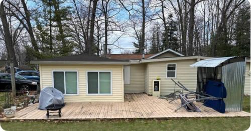 Prudenville House | Lakeside haven