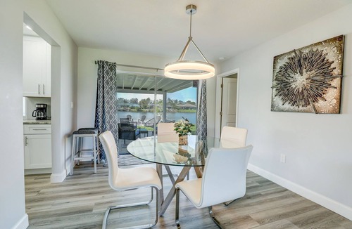 Iona House | Lakeside Paradise Getaway Near Southwest Florida's Top Beaches! Pool Table 3B3B