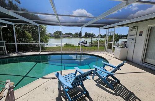 Cove House | Lakeside Paradise with Heated Pool