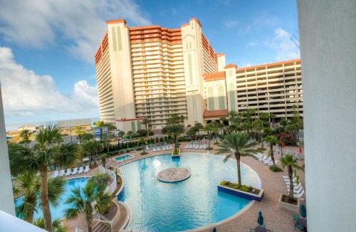Panama City Beach House | Laketown Wharf 535 By Aneliya