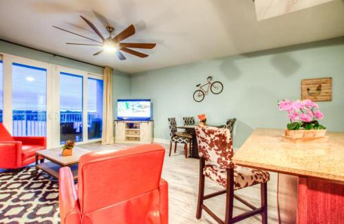 Panama City Beach House | Laketown Wharf 535 By Aneliya