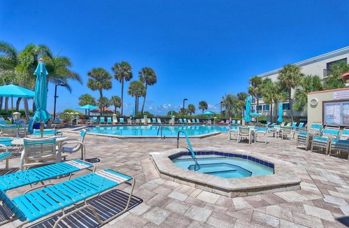Sunset Beach House | Land's End 1-204 Bay Front