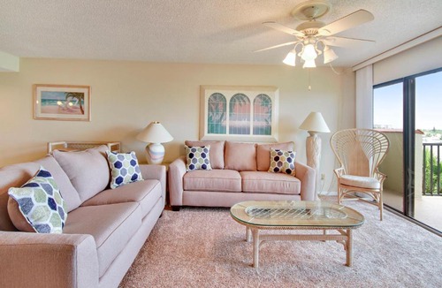 Sunset Beach House | Land's End 1-406 Bay Front