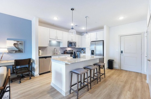 Candler Apartment | Landing | Amazing 1BD, Pool, Clubhouse