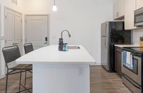 Fairvilla Apartment | Landing | Amazing 1BD, Clubhouse, Gym