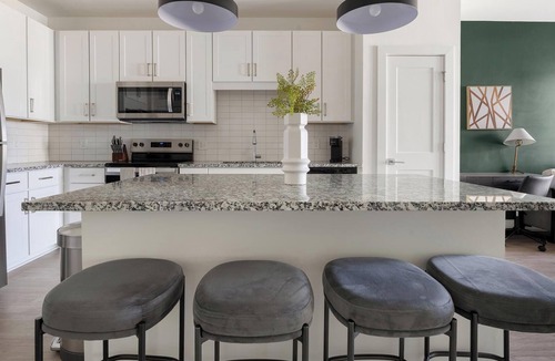 Laurel Apartment | Landing | Amazing 1BD, Clubhouse, Gym
