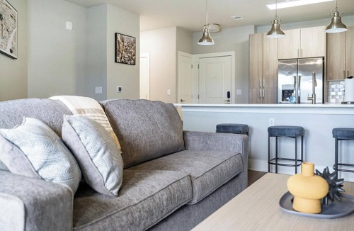 Fort Myers Apartment | Landing | Amazing 1BD, Gym, Clubhouse