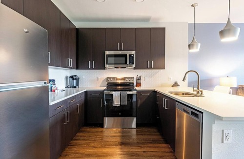 Historic Downtown Kissimmee Apartment | Landing | Amazing 1BD, Yoga Studio