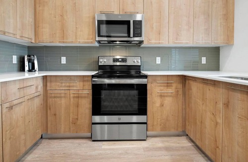 Florida Center Apartment | Landing | Amazing 2BD, Gym, Yoga Studio