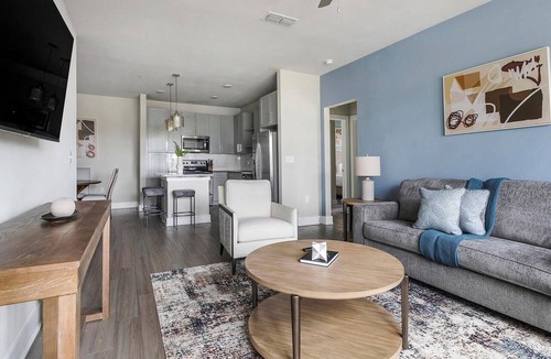 St. Johns Apartment | Landing | Amazing 3BD, Gym