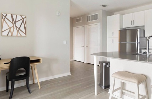 Sun City Center Apartment | Landing | Beautiful 2BD, Gym