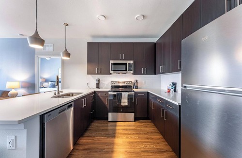 Historic Downtown Kissimmee Apartment | Landing | Beautiful 1BD, Yoga Studio