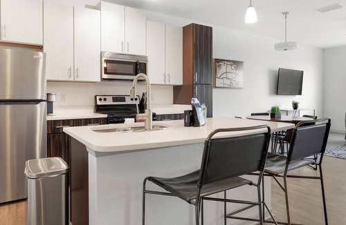 Fairvilla Apartment | Landing | Beautiful 1BD, Gym, Clubhouse