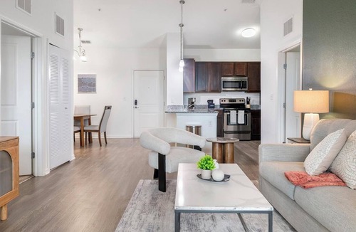Apopka Apartment | Landing | Beautiful 2BD, Gym, Clubhouse