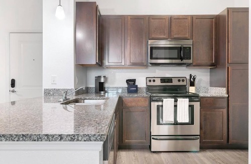 Apopka Apartment | Landing | Beautiful 2BD, Gym, Clubhouse