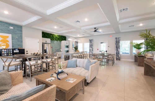 Newberry Apartment | Landing | Beautiful 2BD, Gym, Pool