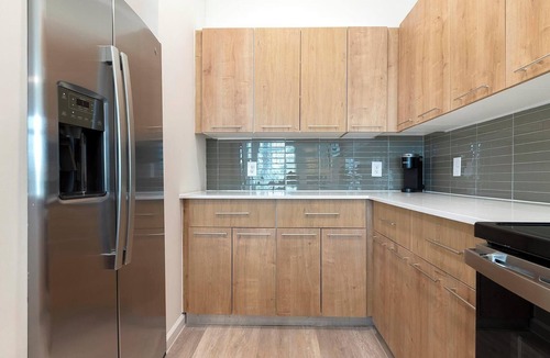 Florida Center Apartment | Landing | Chic 1BD, Clubhouse, Yoga Studio